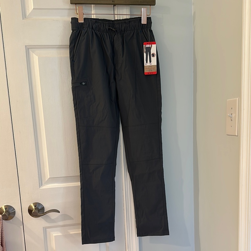 Weatherproof Vintage Gray Chinos for Timeless Style